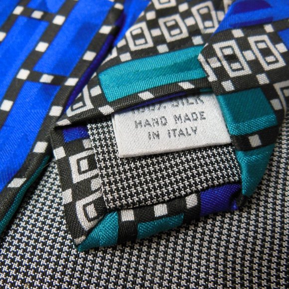 Men’s Silk Tie, wide blue necktie, 4 in. bold print tie, blue geo print silk tie - Picture 4 of 5